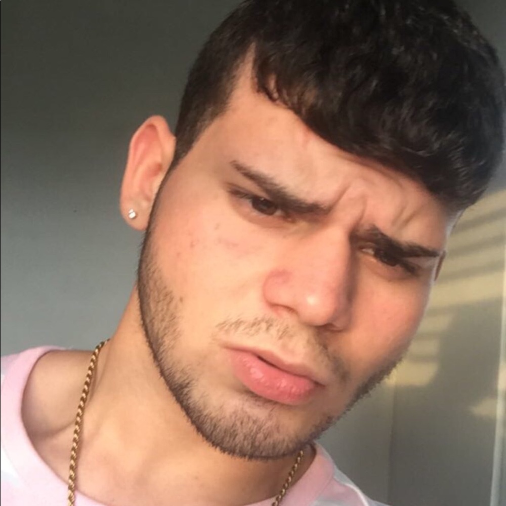 Meet your Posher, Giaul